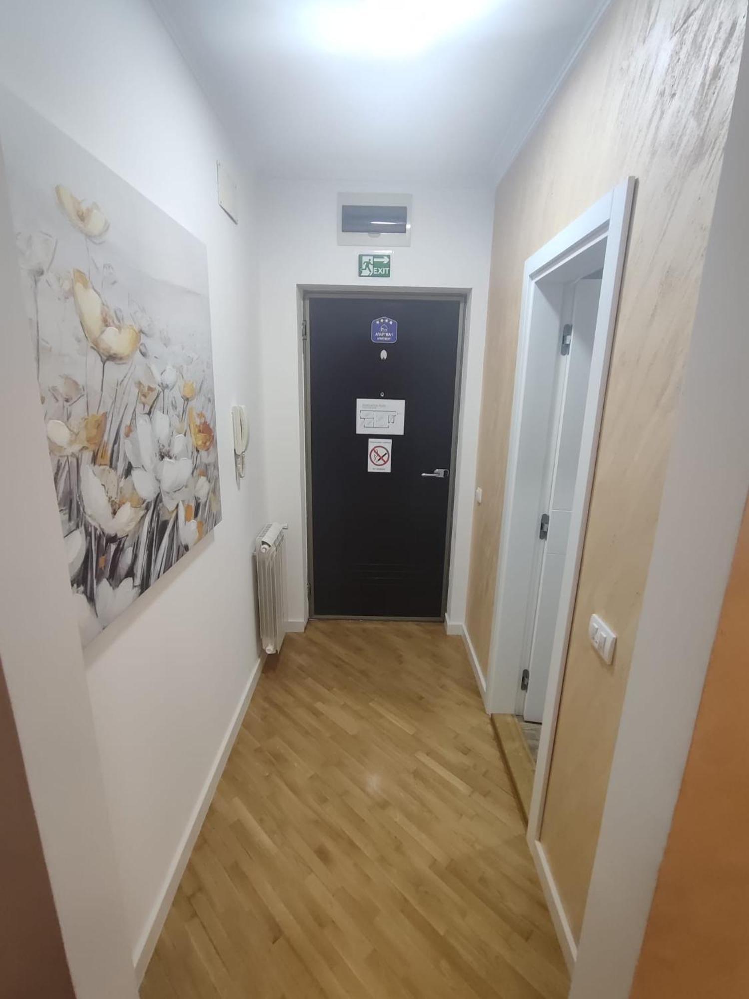 Apartmán City Lights Lux Bělehrad Exteriér fotografie